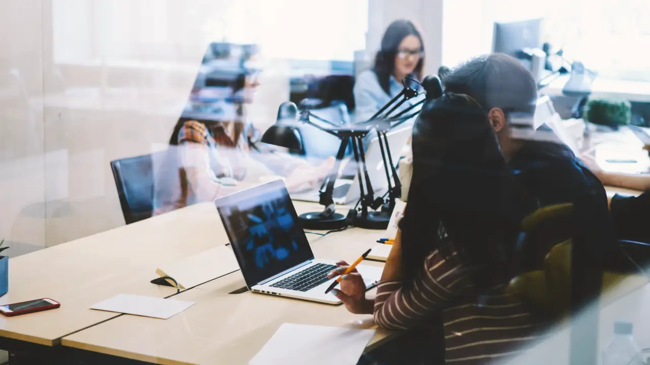 Sistema di gestione documentale per il settore informatico